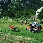 Bujtina Dreni Theth