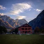 Casa de hóspedes Bujtina Dreni Theth