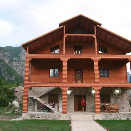 Bujtina Dreni بيت ضيافة