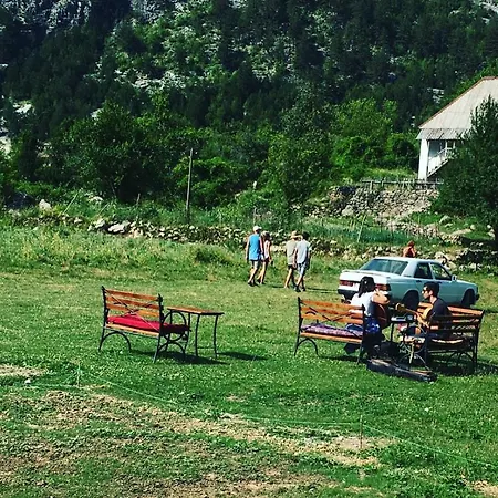 Bujtina Dreni Theth