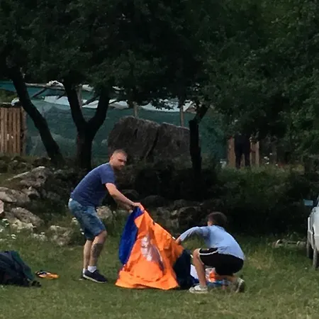 بيت ضيافة Bujtina Dreni ثيث