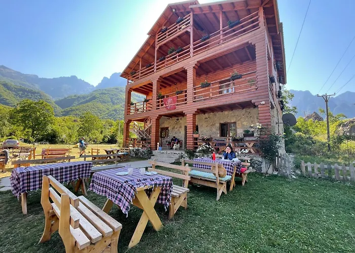 Πανσιόν Bujtina Dreni Theth